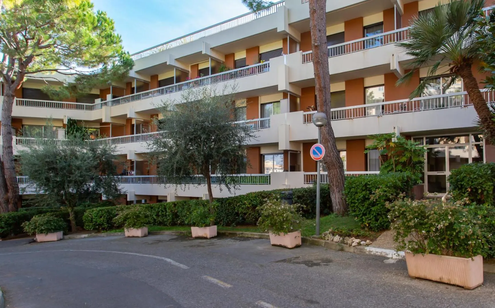 Sea View Apartment In Residence With Swimming Pool! Nicea Francja